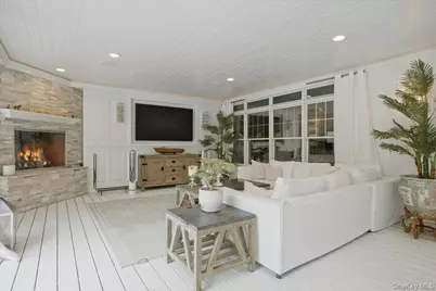 9 Godfrey Lane, Huntington, NY 11743 - Photo 33