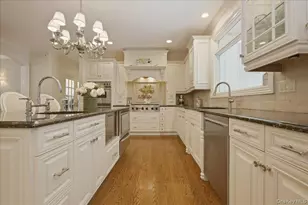 9 Godfrey Ln, Huntington, NY 11743 - Photo 15