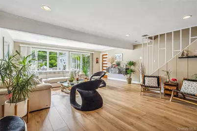 55 Duckpond Drive N, Wantagh, NY 11793 - Photo 11