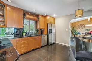 55 Duckpond Dr N, Wantagh, NY 11793 - Photo 21