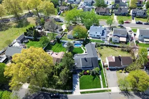 55 Duckpond Dr N, Wantagh, NY 11793 - Photo 41