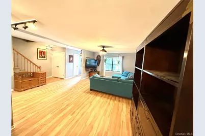 164 Somerset Drive, Suffern, NY 10901 - Photo 5