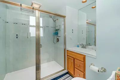 2572 S Saint Marks Avenue, Bellmore, NY 11710 - Photo 27