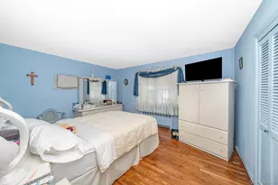 2572 S St Marks Ave, Bellmore, NY 11710 - Photo 21