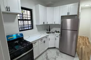1827 Amethyst St, Bronx, NY 10462 - Photo 9