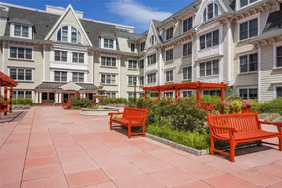 225 Stanley Avenue #316, Mamaroneck, NY 10543 - Photo 1