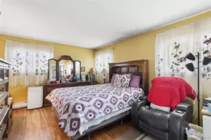 6 Clarke St, Brentwood, NY 11717 - Photo 11