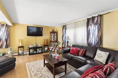 6 Clarke Street, Brentwood, NY 11717 - Photo 3