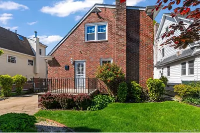 183-41 Dalny Road, Jamaica, NY 11432 - Photo 27