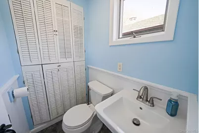 77 Point Street, South Jamesport, NY 11970 - Photo 31
