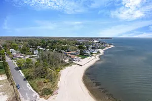 77 Point St, South Jamesport, NY 11970 - Photo 41