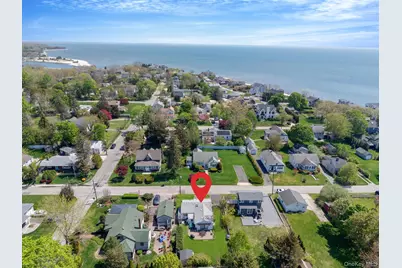77 Point Street, South Jamesport, NY 11970 - Photo 17
