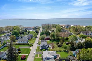 77 Point St, South Jamesport, NY 11970 - Photo 15