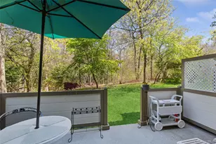 18 Glen Hollow Dr, Holtsville, NY 11742 - Photo 25