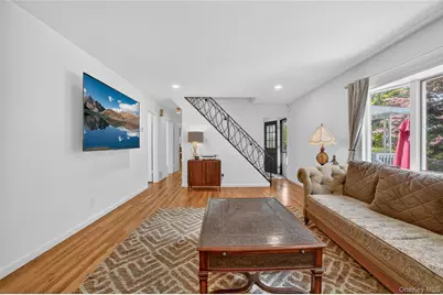 29 Newkirk Road, Yonkers, NY 10710 - Photo 5