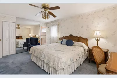78-06 160th Avenue, Howard Beach, NY 11414 - Photo 13