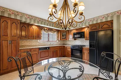 78-06 160th Avenue, Howard Beach, NY 11414 - Photo 5