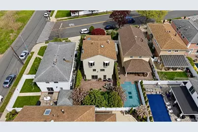 78-06 160th Avenue, Howard Beach, NY 11414 - Photo 39