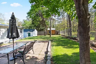 38 Forest Trail, Ridge, NY 11961 - Photo 17