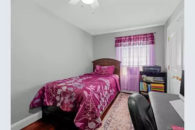 29 Colonial Avenue, Freeport, NY 11520 - Photo 21