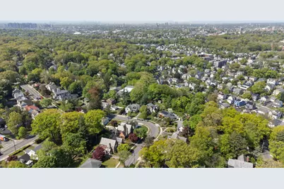 209 Storer Avenue, New Rochelle, NY 10801 - Photo 35