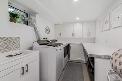 209 Storer Avenue, New Rochelle, NY 10801 - Photo 29