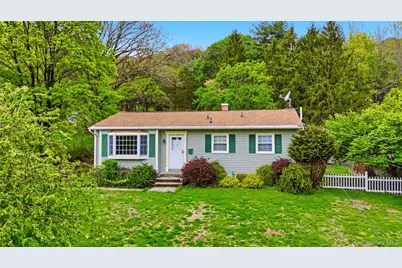 39 Woodside Drive, Warwick, NY 10990 - Photo 1