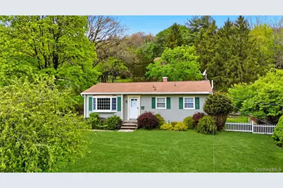 39 Woodside Drive, Warwick, NY 10990 - Photo 1