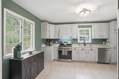 39 Woodside Drive, Warwick, NY 10990 - Photo 5