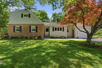 67 Old Country Road, New Rochelle, NY 10804 - Photo 1