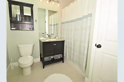 209 Okeefe Court, Oakdale, NY 11769 - Photo 13