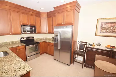 209 Okeefe Court, Oakdale, NY 11769 - Photo 7
