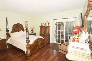 209 O'Keefe Ct, Oakdale, NY 11769 - Photo 11