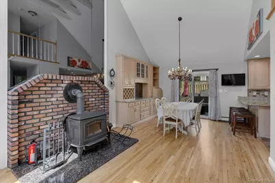31 Empress Pines Drive, Nesconset, NY 11767 - Photo 7