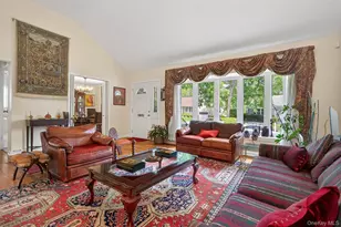 25 Frederick Ln, Scarsdale, NY 10583 - Photo 5