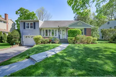 25 Frederick Lane, Scarsdale, NY 10583 - Photo 1