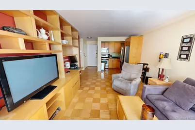 2261 Palmer Avenue #2N, New Rochelle, NY 10801 - Photo 3