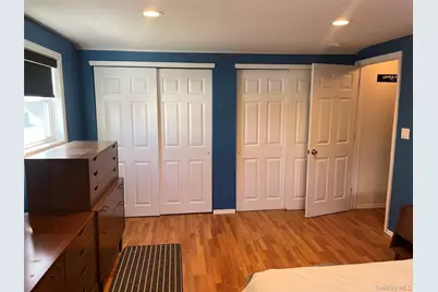 49 Flagstone Lane, Westbury, NY 11590 - Photo 17