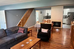 49 Flagstone Ln, Westbury, NY 11590 - Photo 9