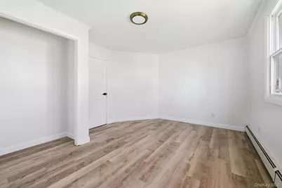 284 15th Street, West Babylon, NY 11704 - Photo 21