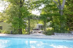 22 Stonehurst Ln, Dix Hills, NY 11746 - Photo 31