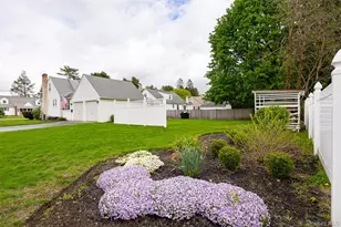 26 Crumwold Pl, Hyde Park, NY 12538 - Photo 29