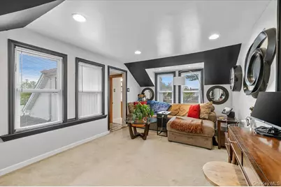 38 Wall Street, Farmingdale, NY 11735 - Photo 23