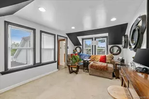 38 Wall St, Farmingdale, NY 11735 - Photo 23