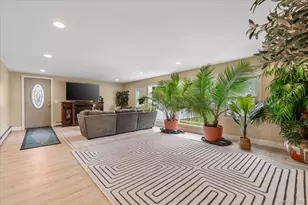 38 Wall St, Farmingdale, NY 11735 - Photo 5