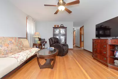 32 Fordham Street, Bronx, NY 10464 - Photo 9