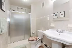 32 Fordham St, Bronx, NY 10464 - Photo 15