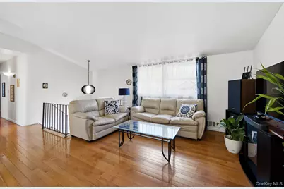 22 Fairway Drive, Port Jefferson Station, NY 11776 - Photo 13