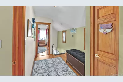 93 Grant Avenue, Farmingdale, NY 11735 - Photo 15