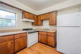 111 Kensington Rd, Bronxville, NY 10708 - Photo 3